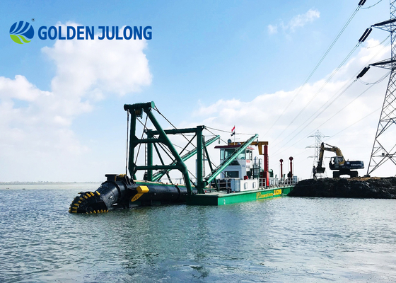 Julong Dredge Gold Mining Equipment JLCSD650 With Dredging Depth Up To 20 Meters