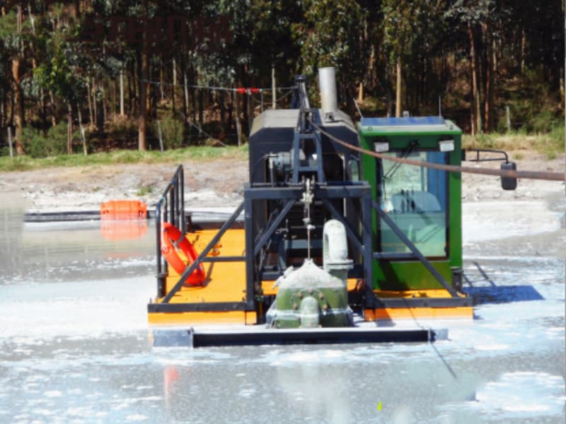 Hydraulic Propelled Auger Head Suction Dredger for River Lake Pond Dredging