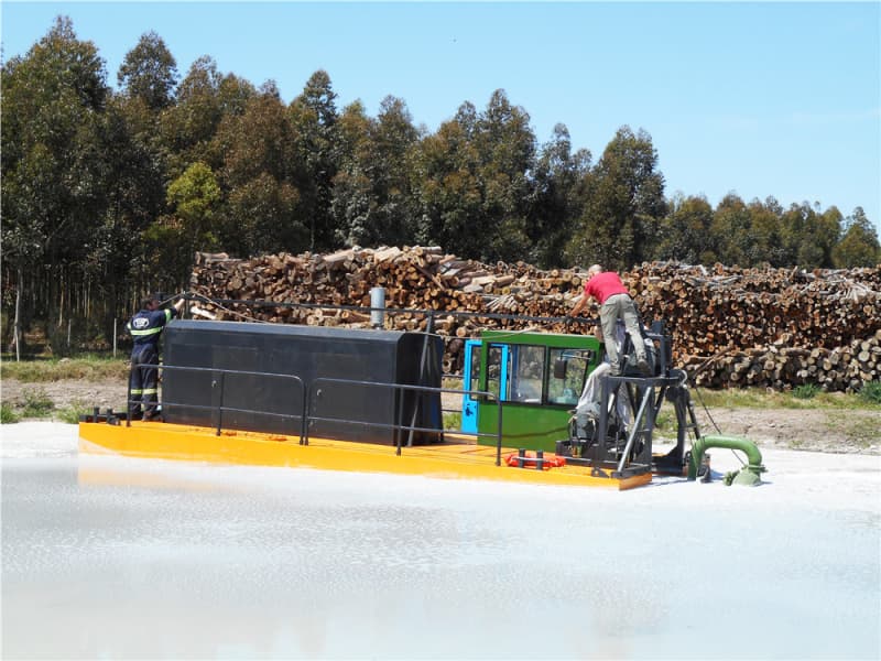 Hydraulic Propelled Auger Head Suction Dredger for River Lake Pond Dredging