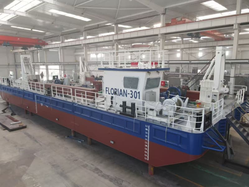 Customized Backhoe Dredger Backhoe Working Platform for Excavator Operations