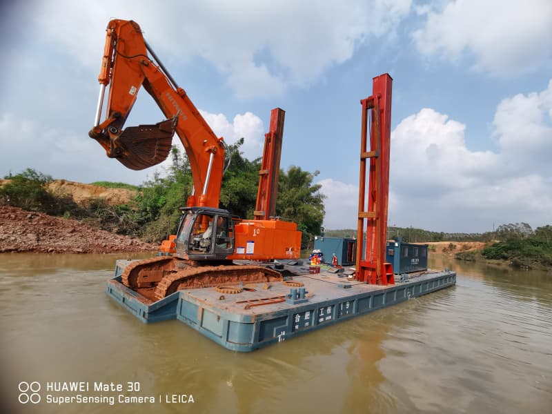 Customized Backhoe Dredger Backhoe Working Platform for Excavator Operations