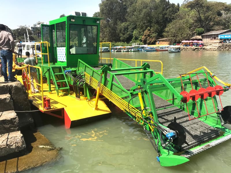 Automatic Water Cleaning Ship/ Aquatic Weed Harvester/Trash Skimmer Boat