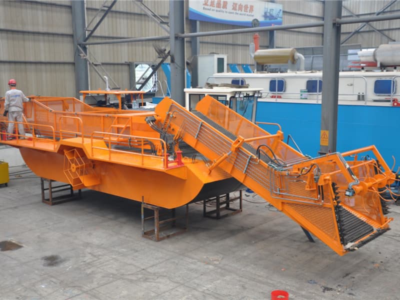 Automatic Water Cleaning Ship/ Aquatic Weed Harvester/Trash Skimmer Boat