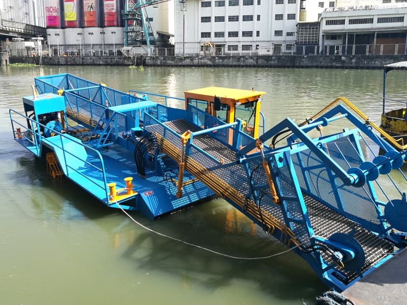 Automatic Water Cleaning Ship/ Aquatic Weed Harvester/Trash Skimmer Boat