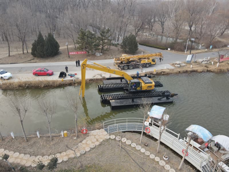 5-40T Amphibious Dredging Excavator for River Lake Port Dredging